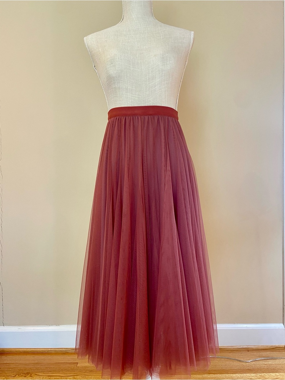 Pretty Tulle Maxi Skirt Rust Anthropologie & Free People Style Long Skirt